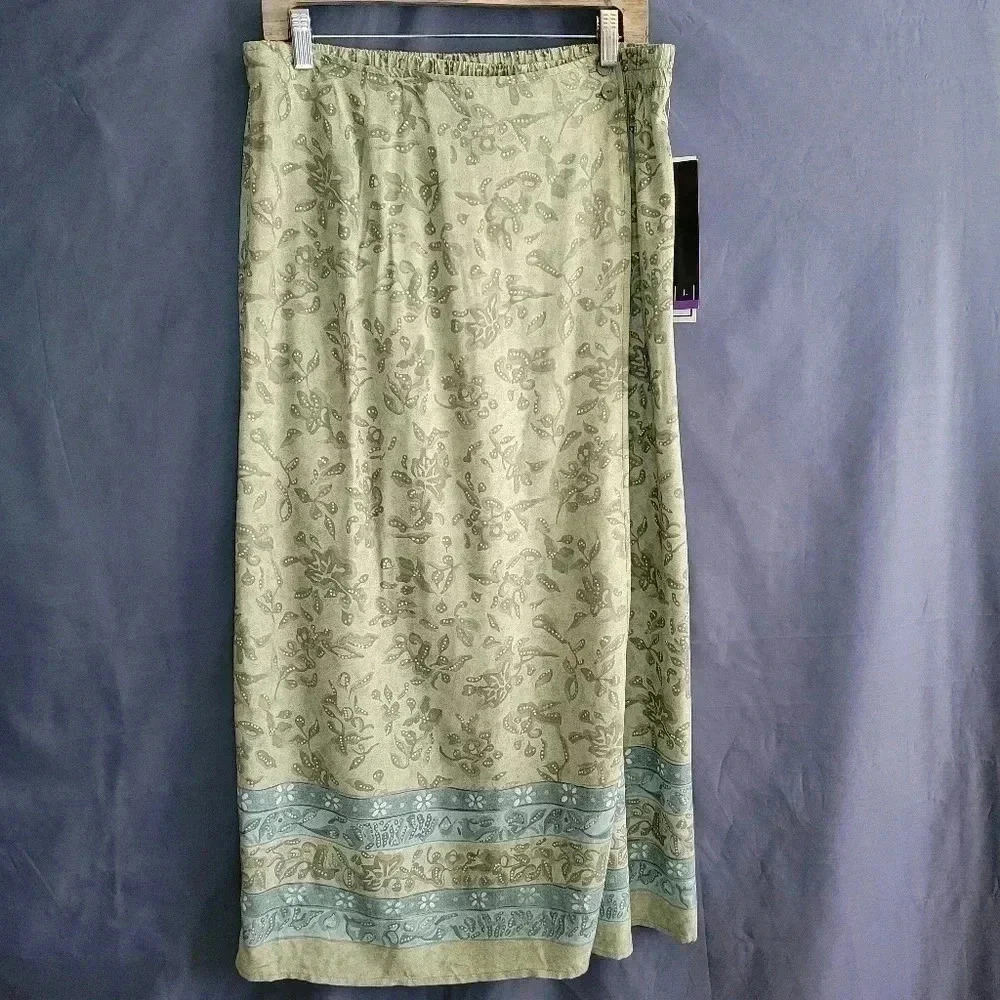 Radcliffe Skirt L NWT